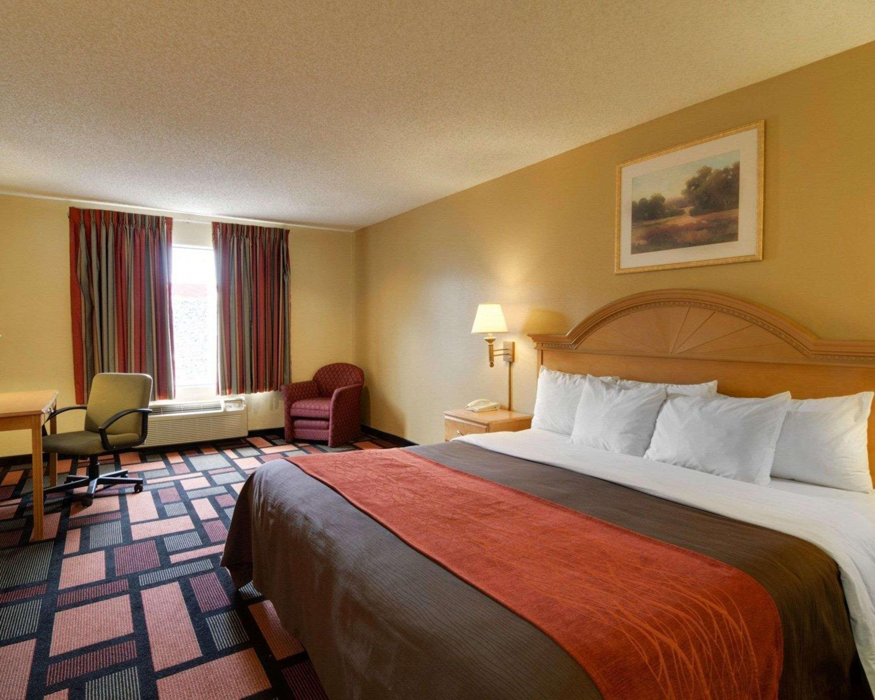 Quality Inn & Suites Malvern Exteriör bild