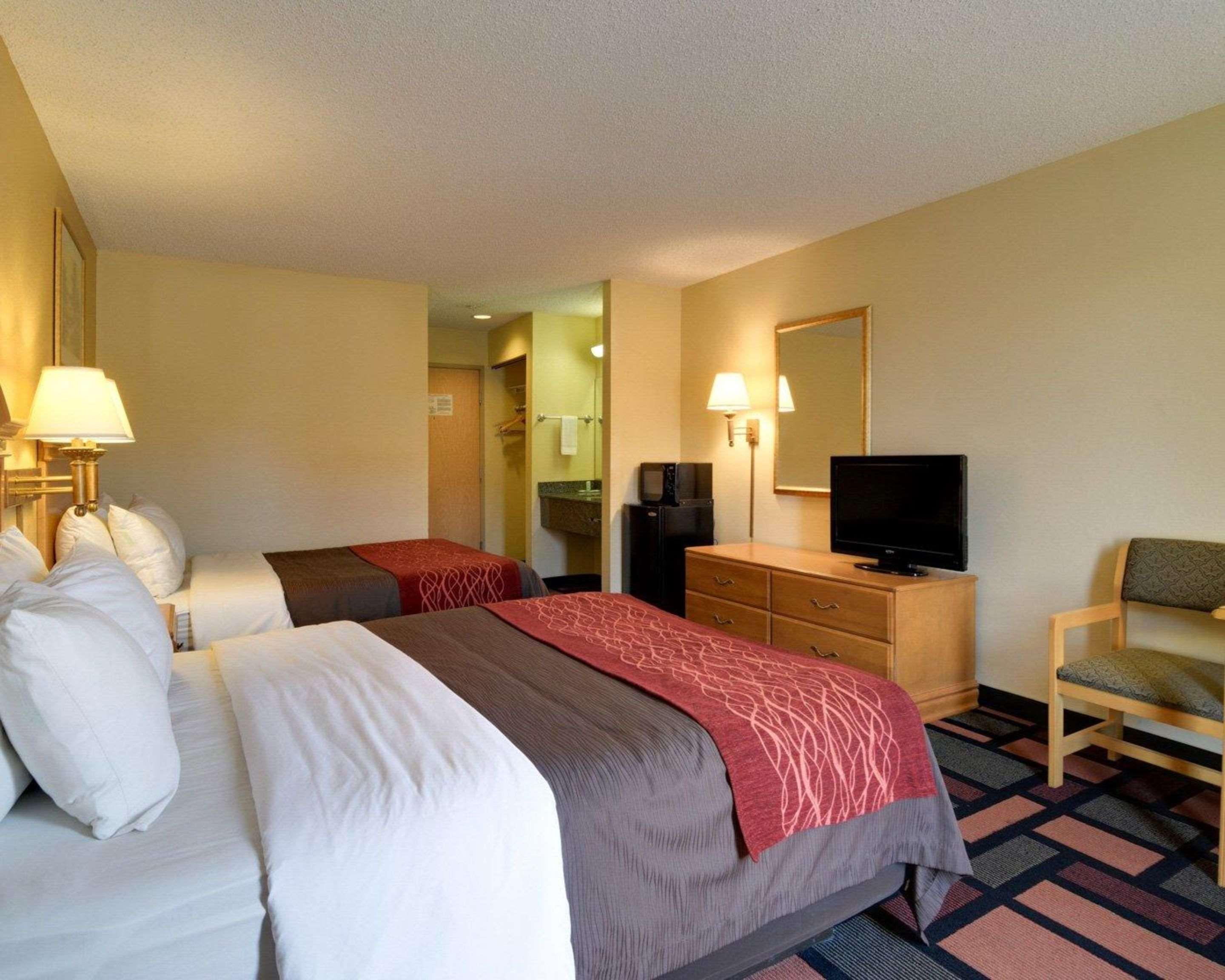 Quality Inn & Suites Malvern Exteriör bild