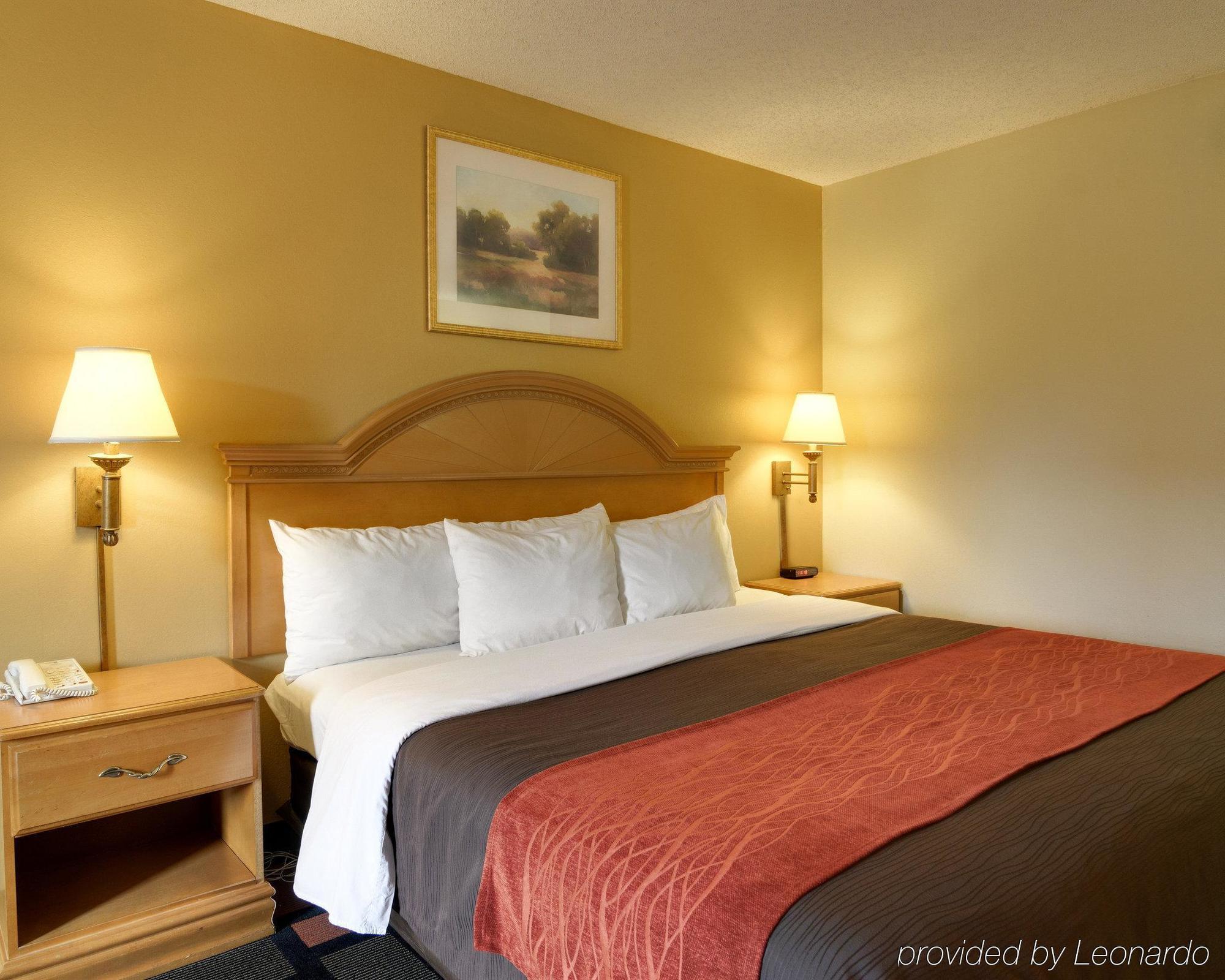 Quality Inn & Suites Malvern Exteriör bild